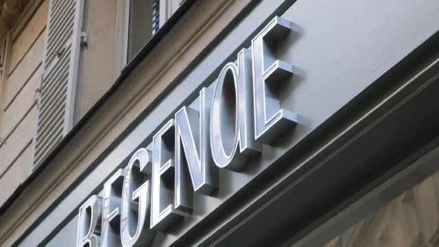 Avis-regenae